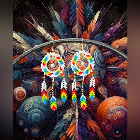 White Rainbow Splash Dream Catcher Glass Bead Earrings - Picture 1 of 3